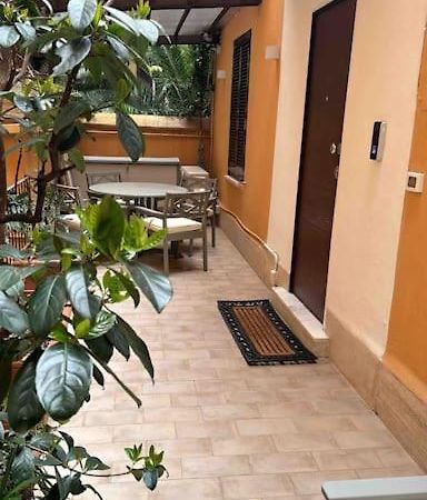 Cola Di Rienzo 243 Relais-A Διαμέρισμα Ρώμη Εξωτερικό φωτογραφία